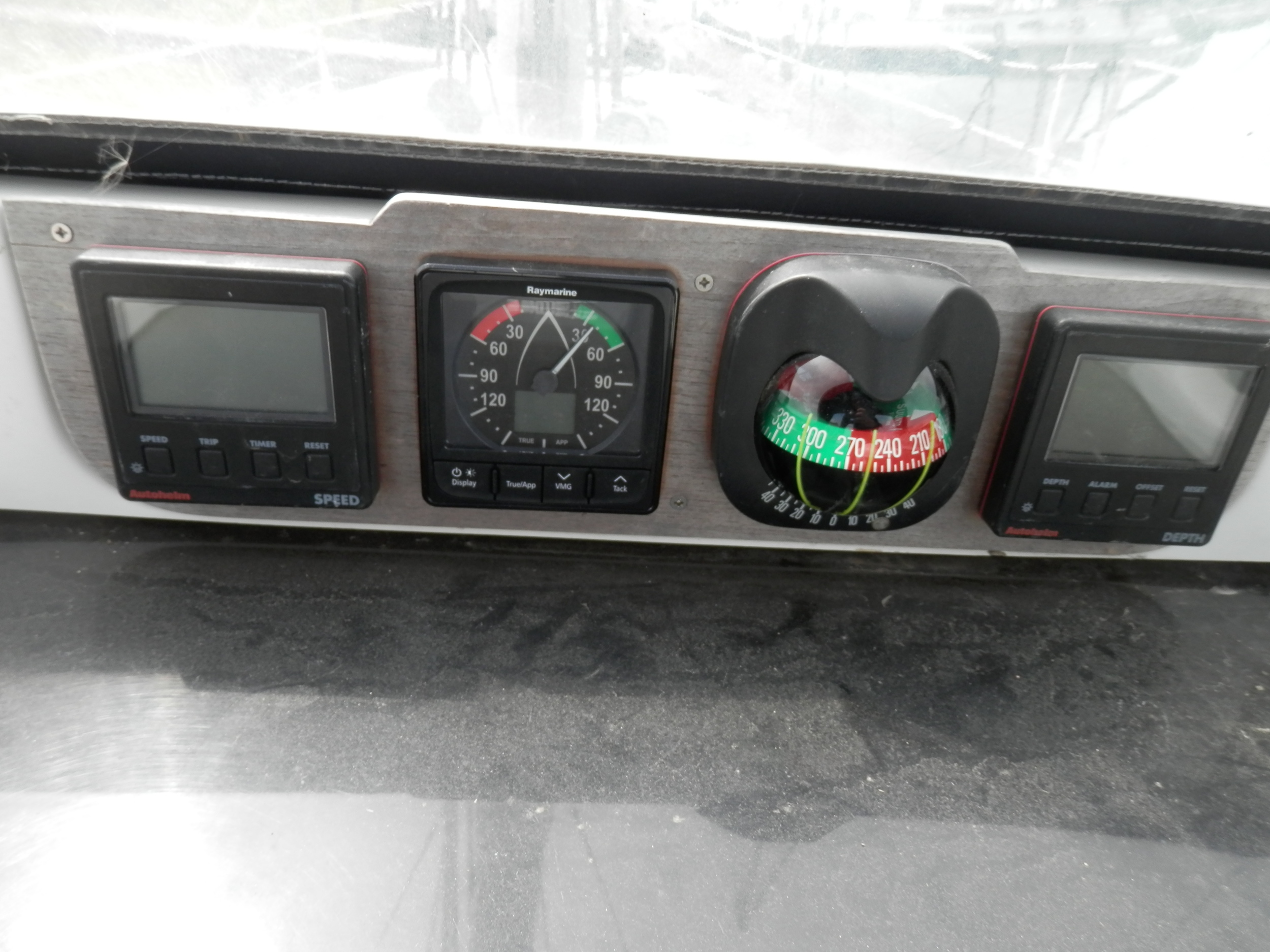 foto: 21 Hunter Passage 450