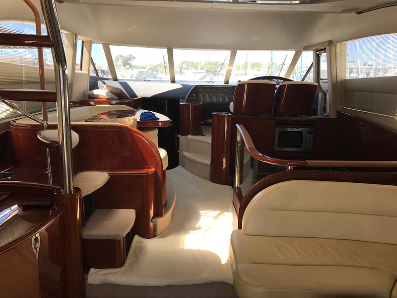 foto: 11 princess 61  FLY