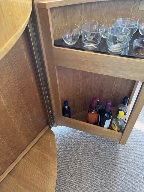 foto: 12 Whitewater Whitewater Wolfe 46 Flybridge