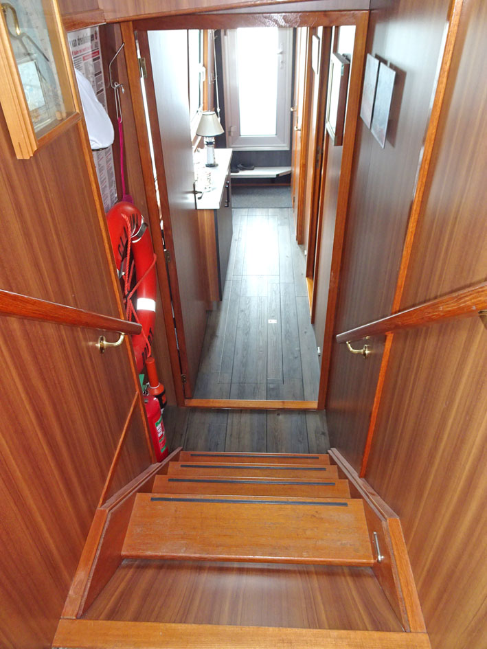 foto: 27 Luxe Varend Woonschip Rijn gecertificeerd