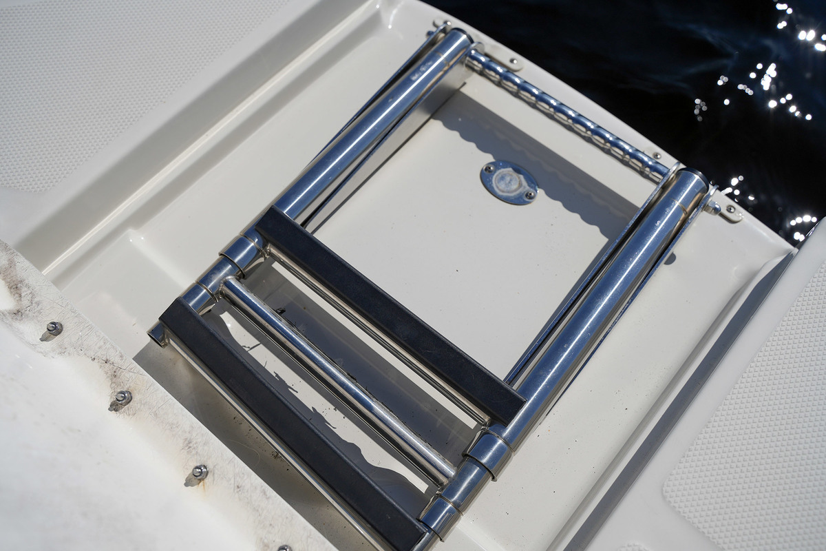 foto: 20 Sea Ray 220 Sundeck