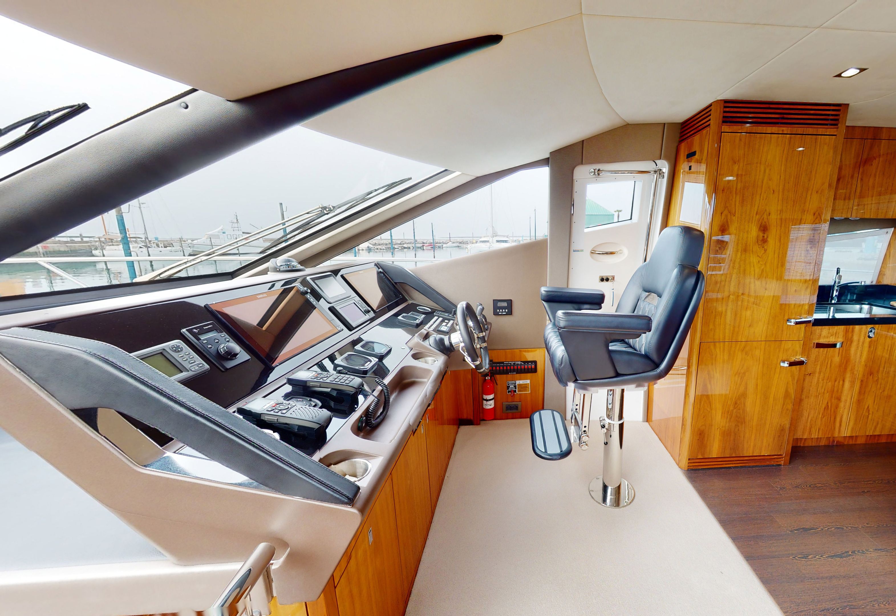 foto: 18 Sunseeker 65 Manhattan