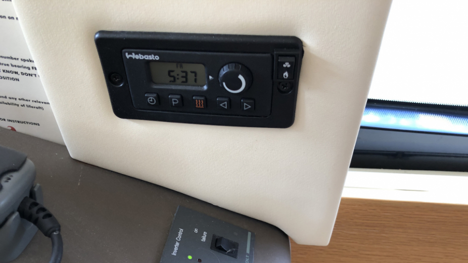 foto: 15 Fairline Phantom 48