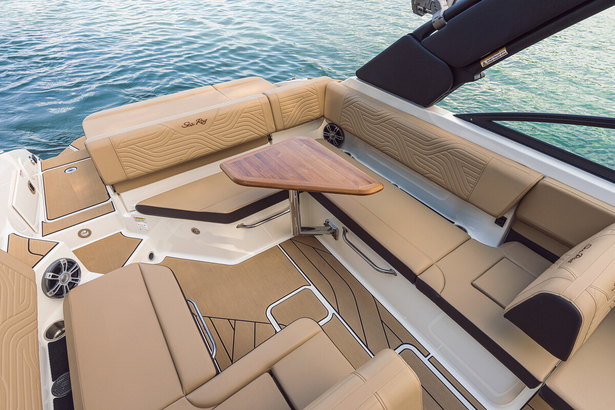 foto: 12 Sea Ray SDX 250 Surf