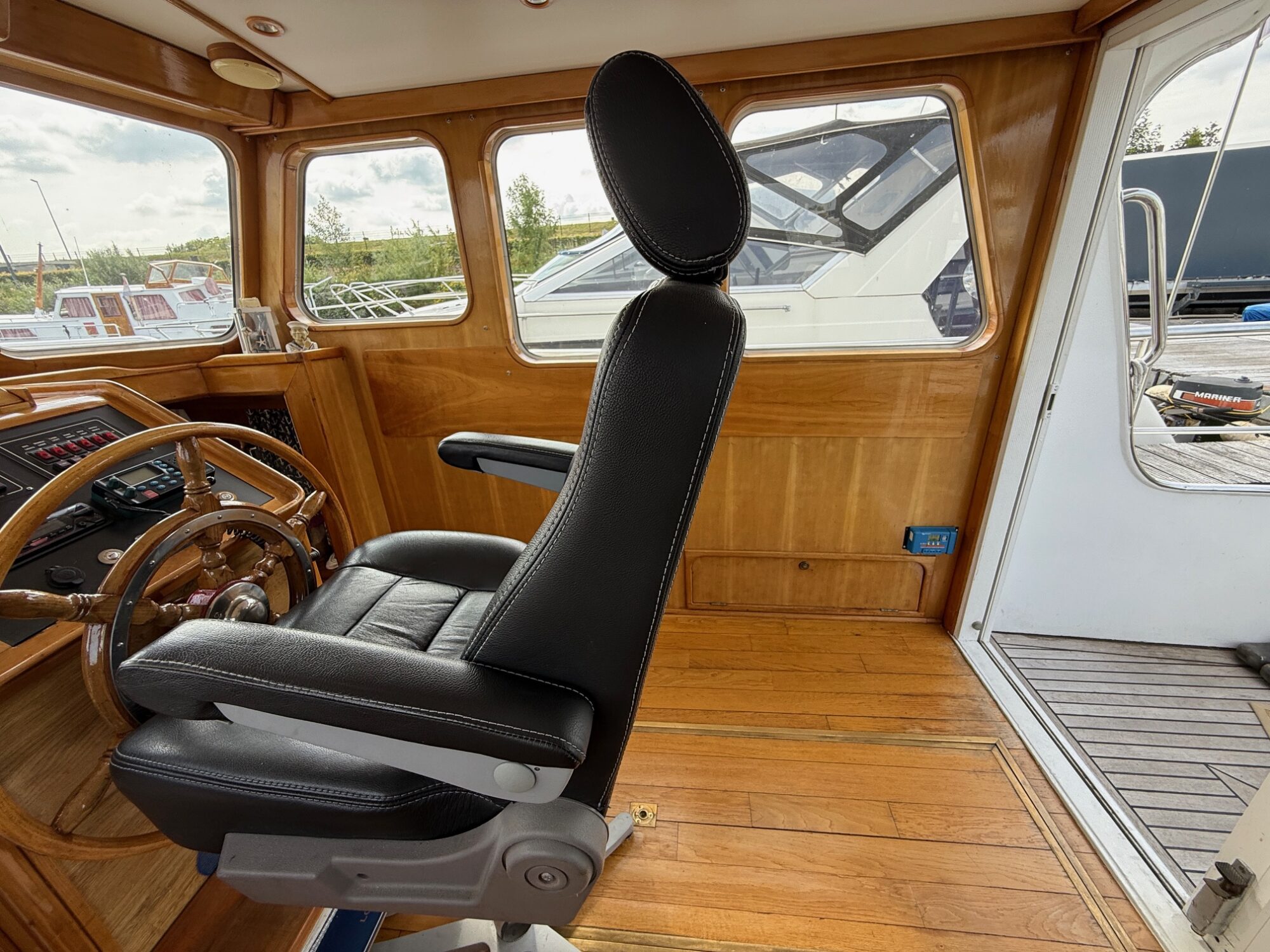 foto: 10 Damen Damen Vlet 12.00 OK