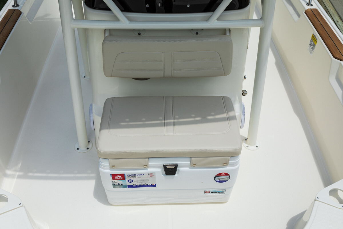 foto: 5 Boston Whaler 190 Montauk