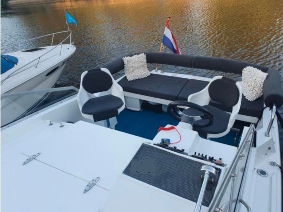 foto: 5 Fairline Holiday OK