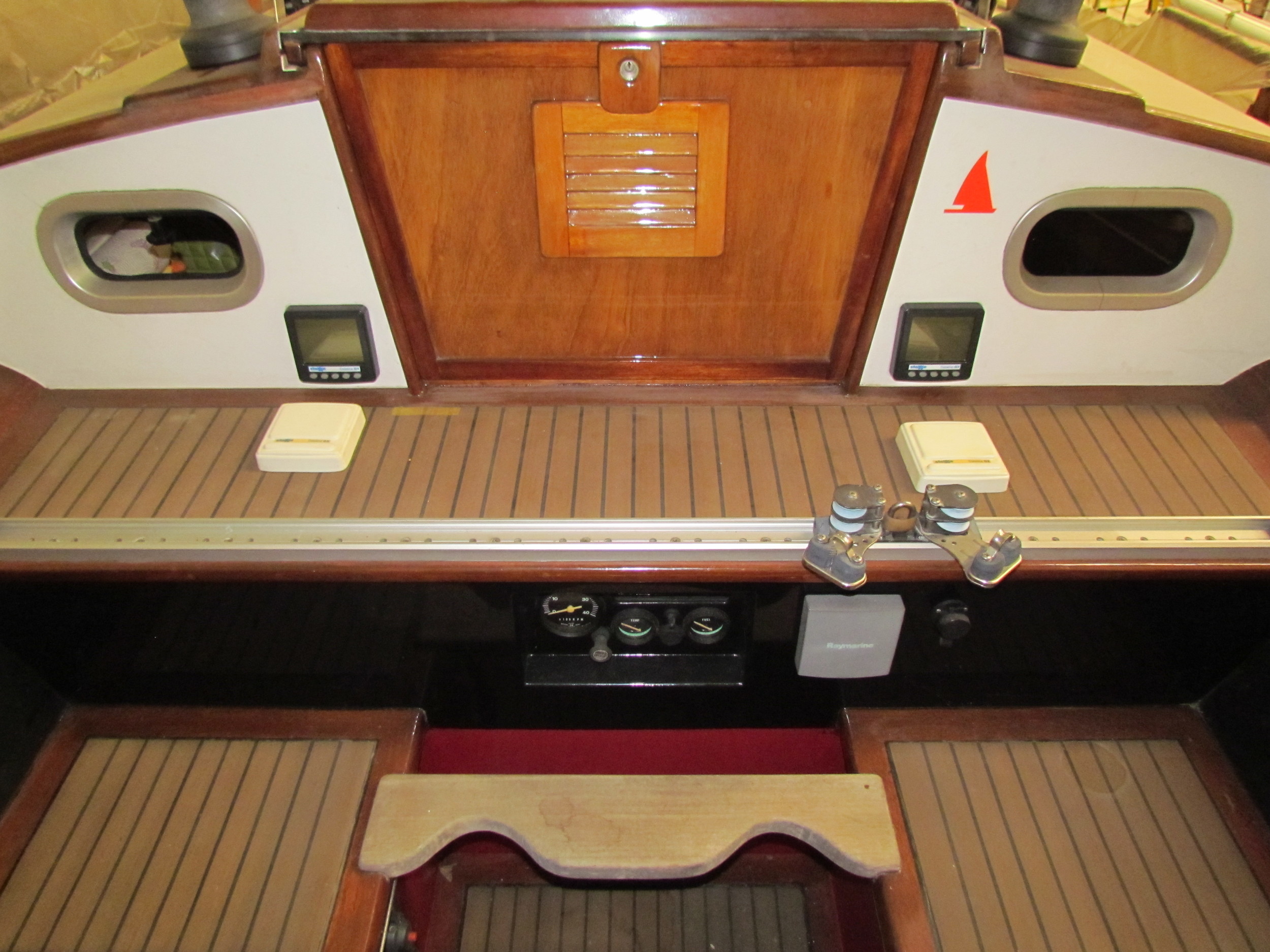 foto: 27 Waarschip 900 +