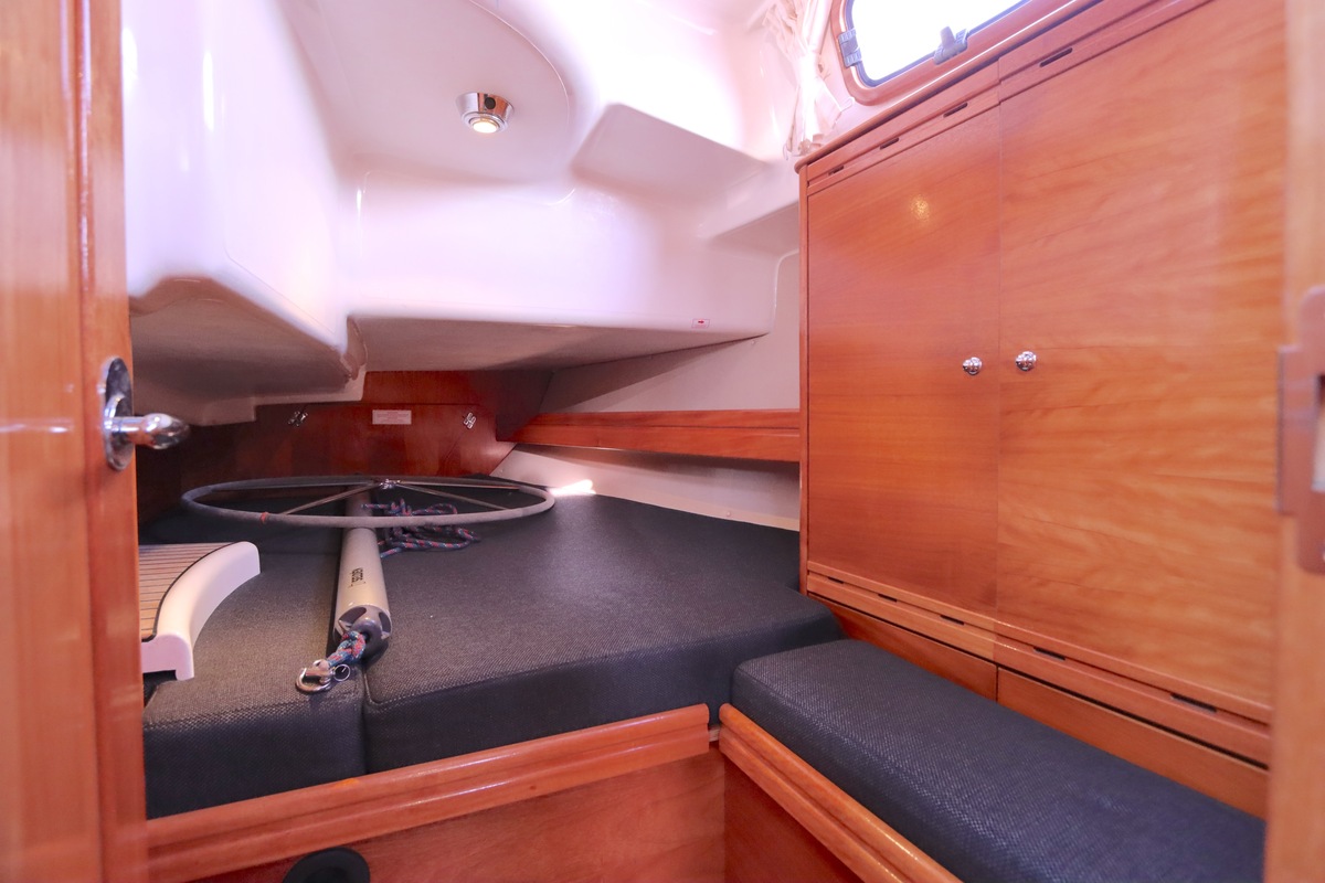 foto: 17 Bavaria  37-3 Cruiser