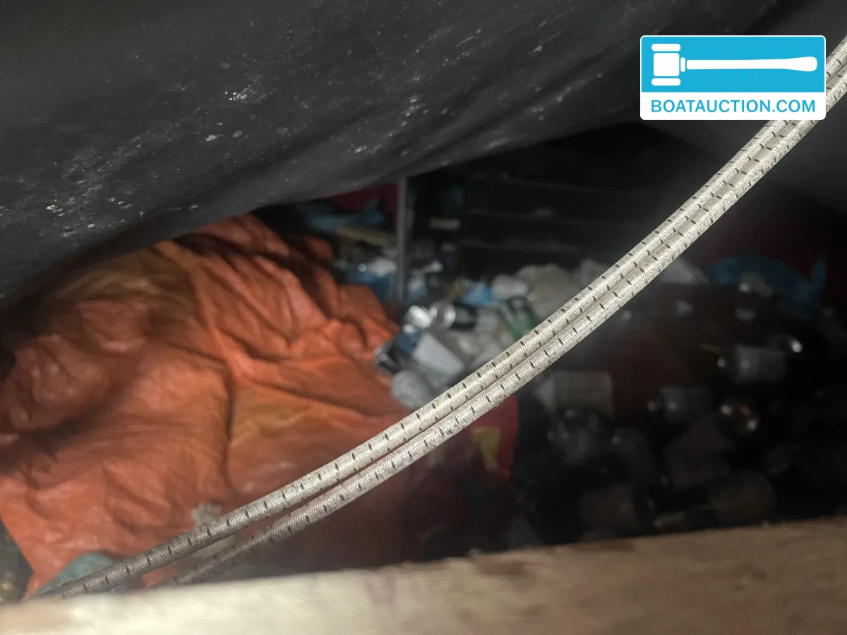 foto: 5 Motorboat 700