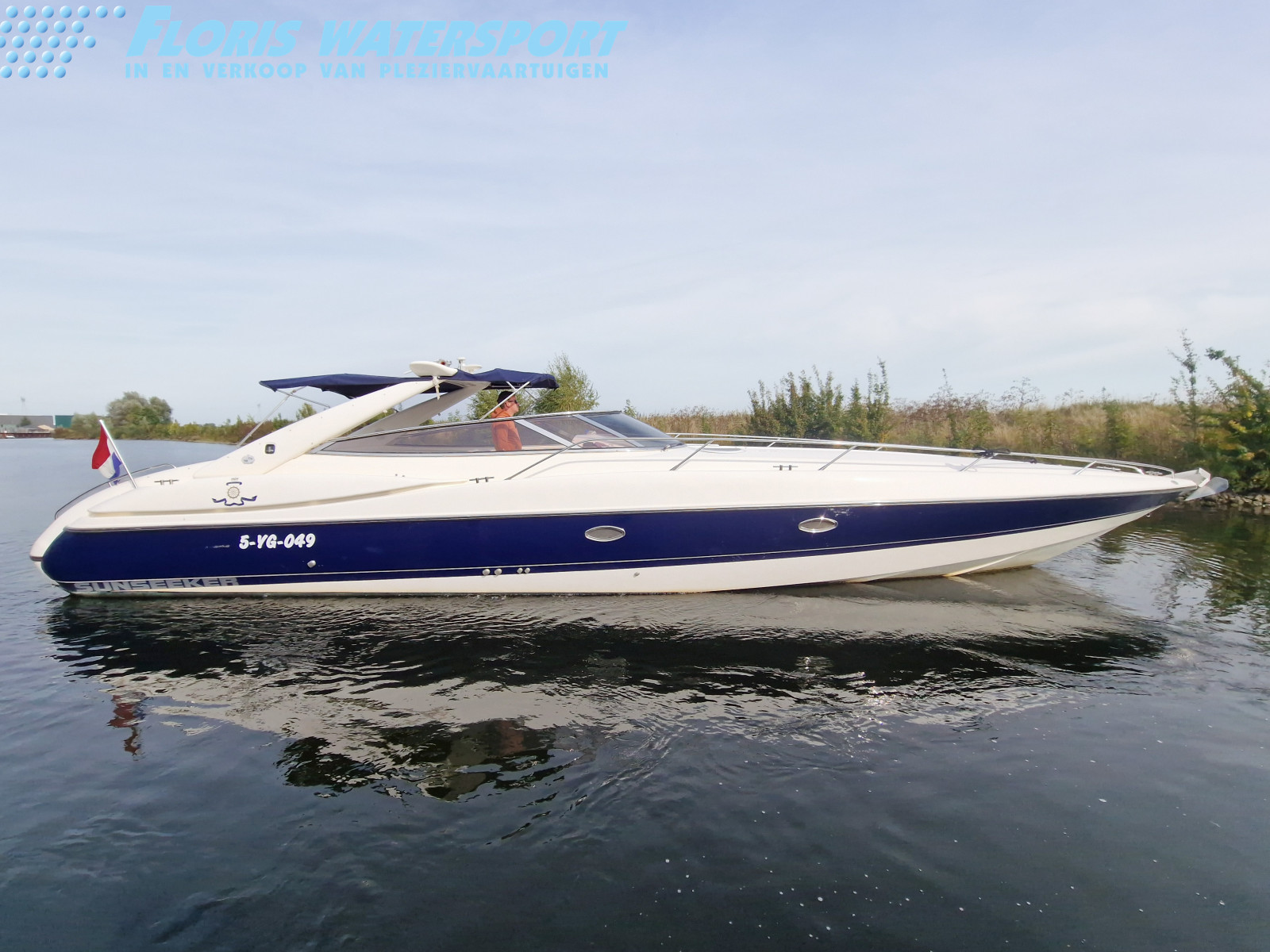 foto: 8 Sunseeker  Superhawk 48 