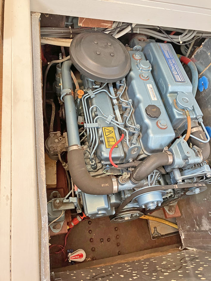 foto: 16 Varend Woonschip Skutsje 17.12