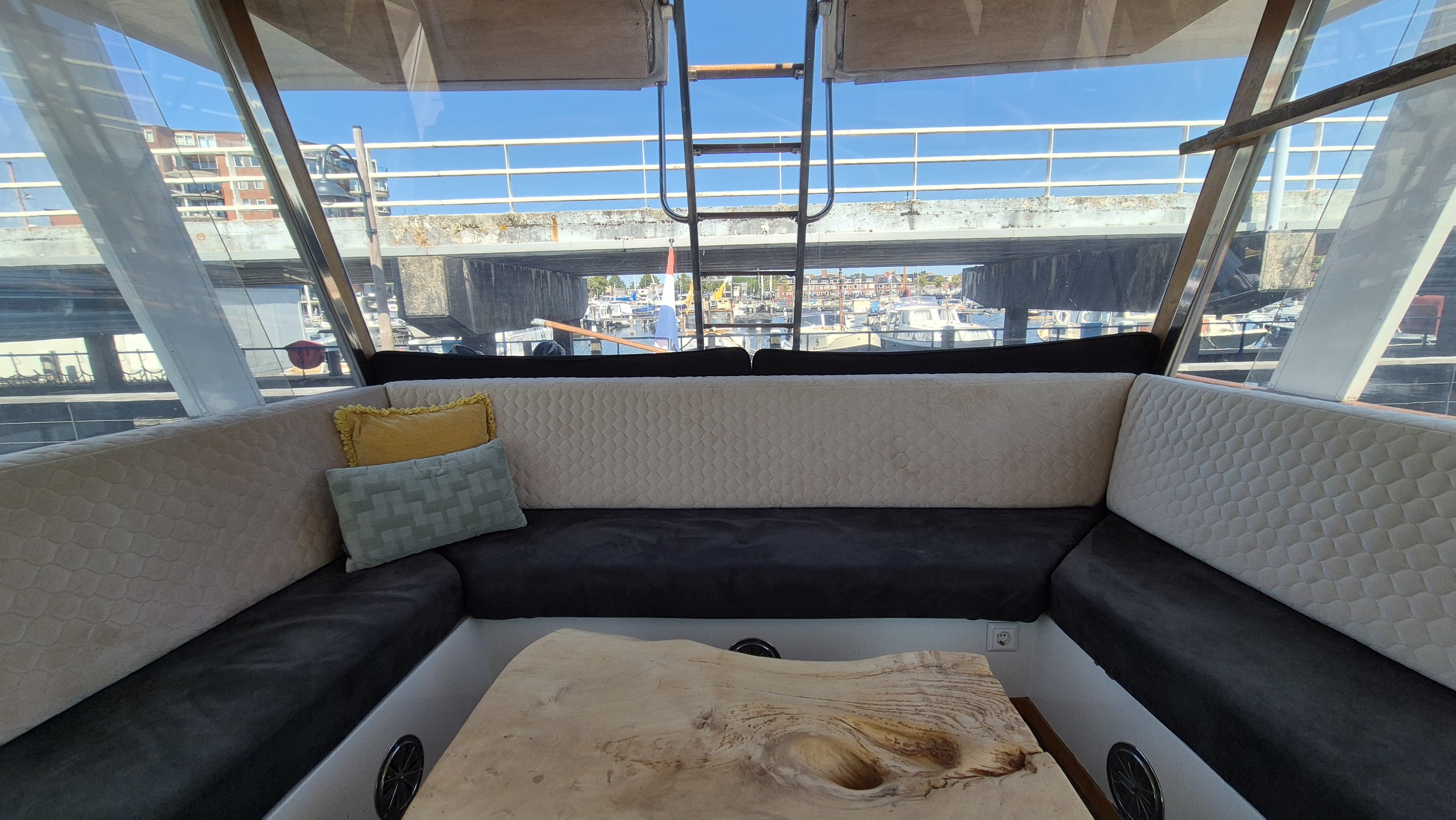 foto: 39 Ancora 44 Flybridge