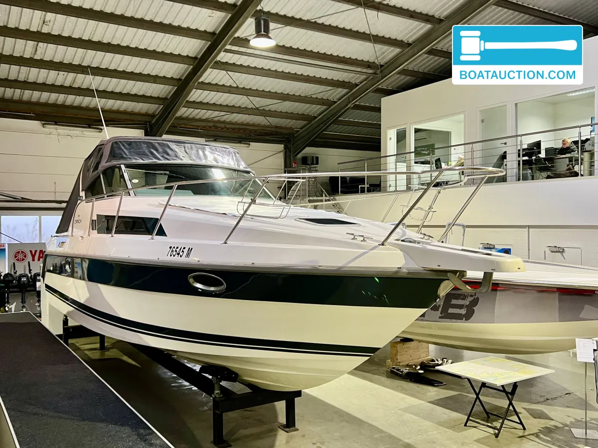 hoofdfoto: 1 Cranchi Cruiser 32