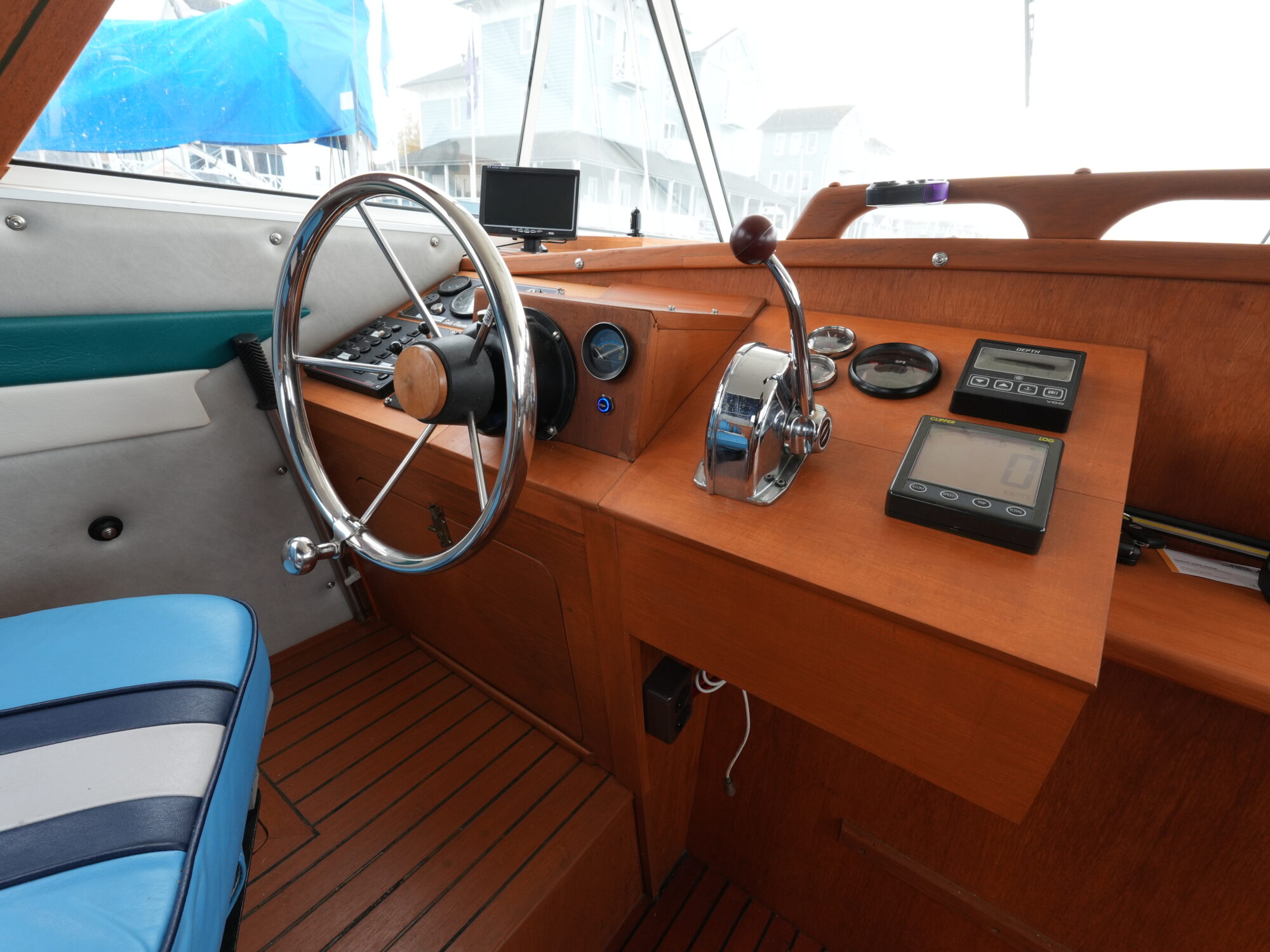 foto: 21 Crestar Crestar 1000 OK/AK