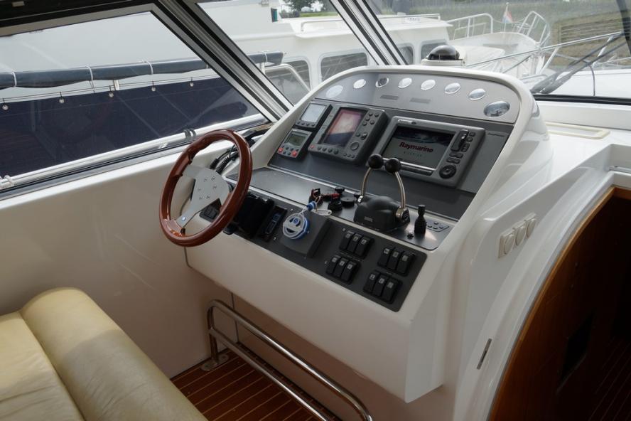 foto: 28 Linssen 45 DS Variotop 