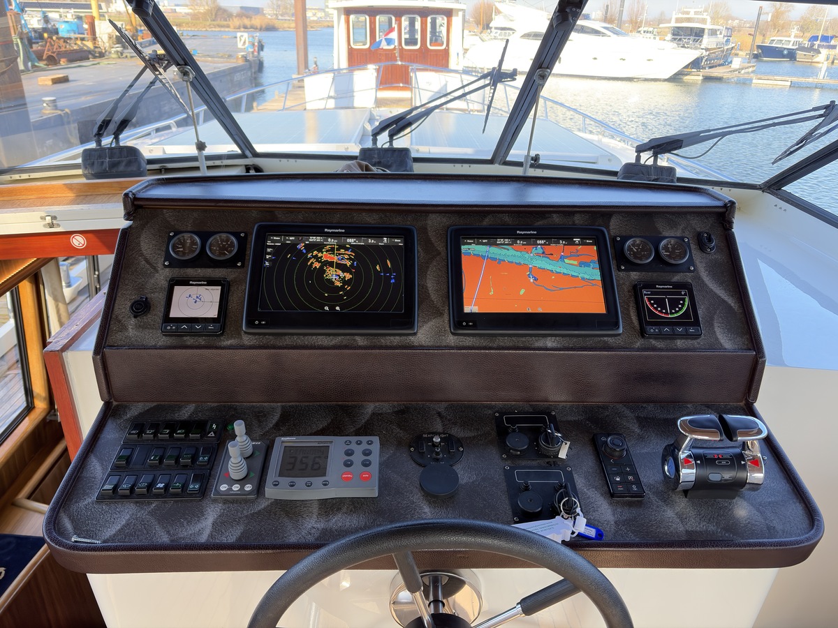 foto: 12 Pacific Allure 155 Cabrio