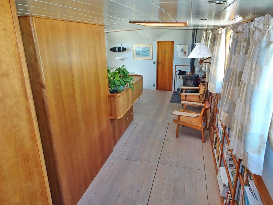 foto: 36 Luxe Motor 24.00, UBC Rijn