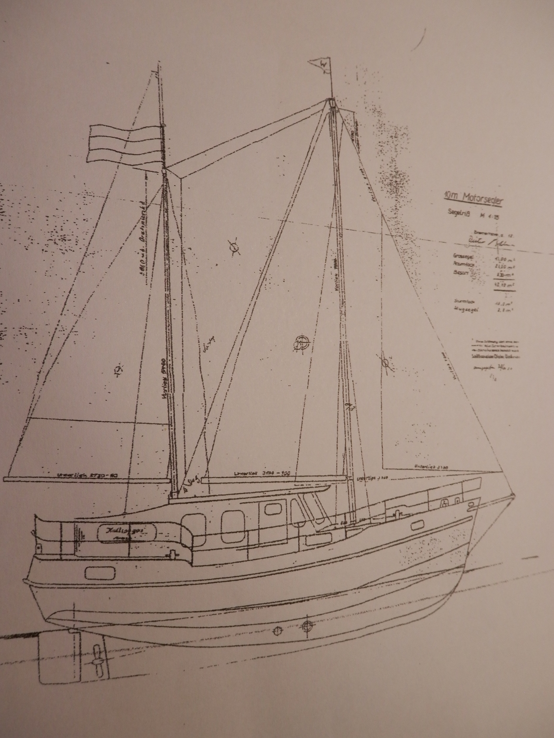foto: 54 MOTORSAILER Kallipygos 10.00