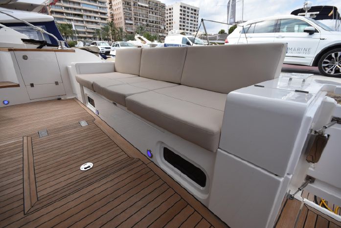 foto: 16 Fairline Squadron 55