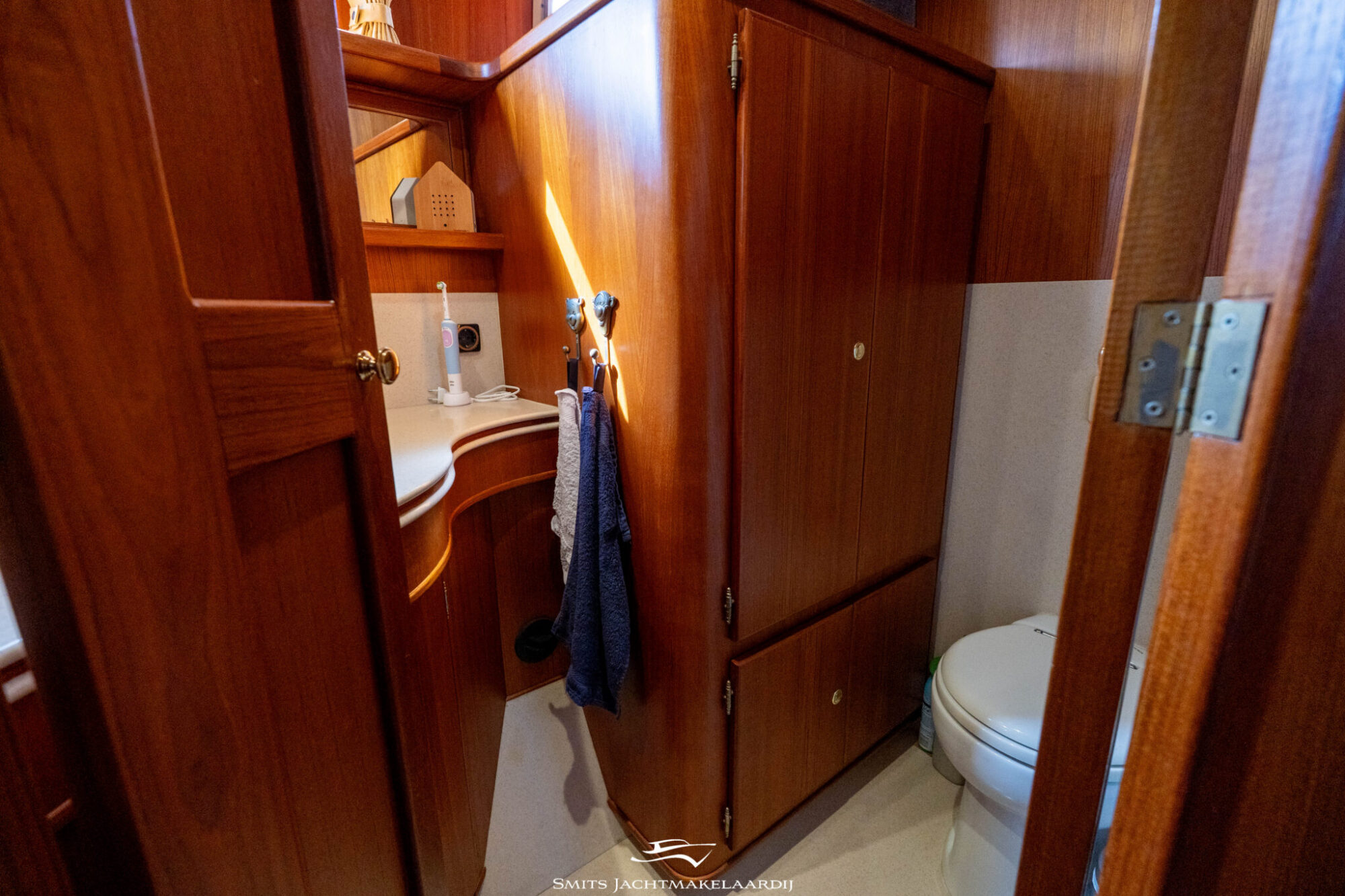 foto: 39 Holterman Holterman Trawler 13.50 Royal Class Cabrio