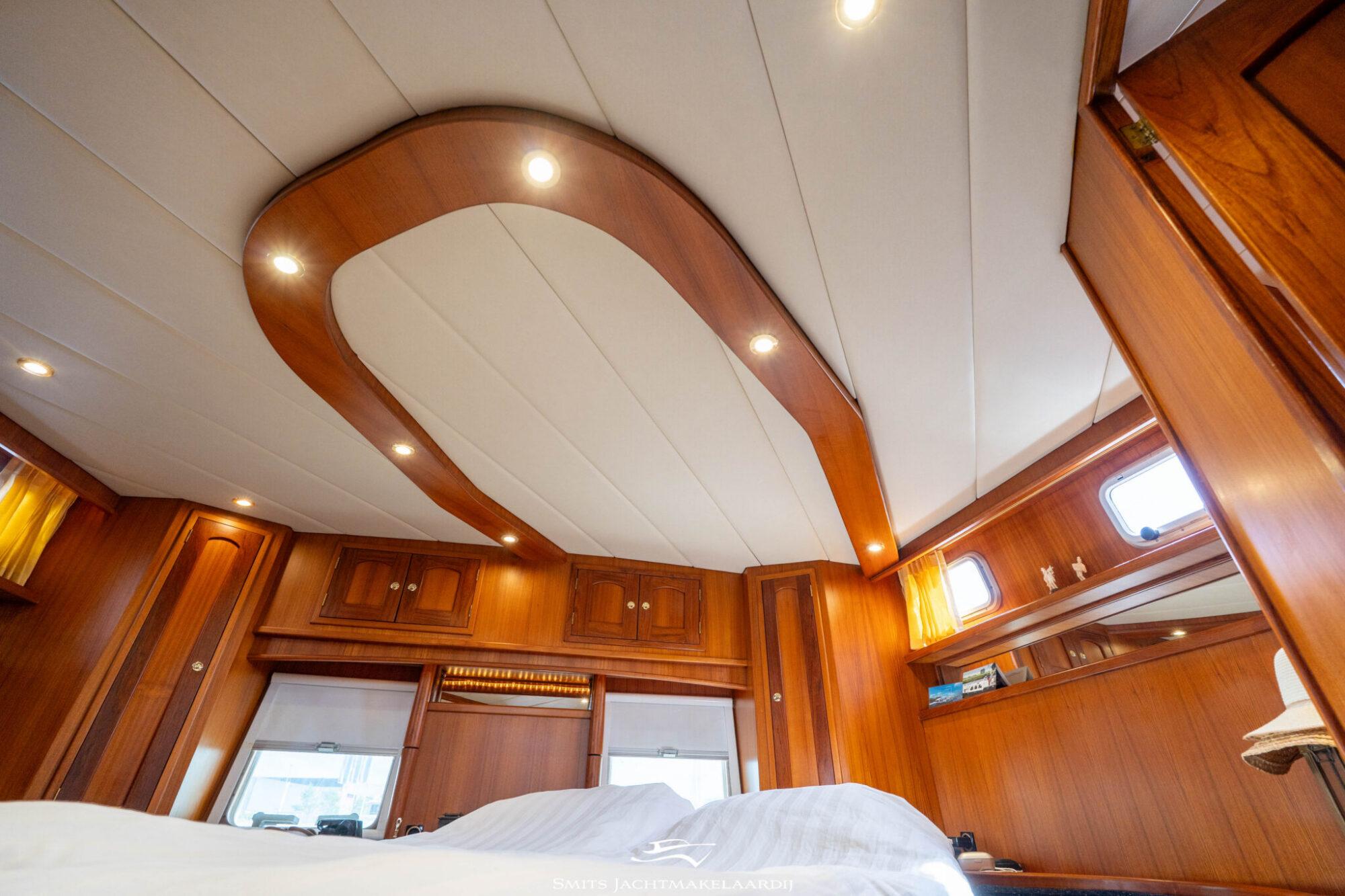 foto: 40 Holterman Holterman Trawler 13.50 Royal Class Cabrio