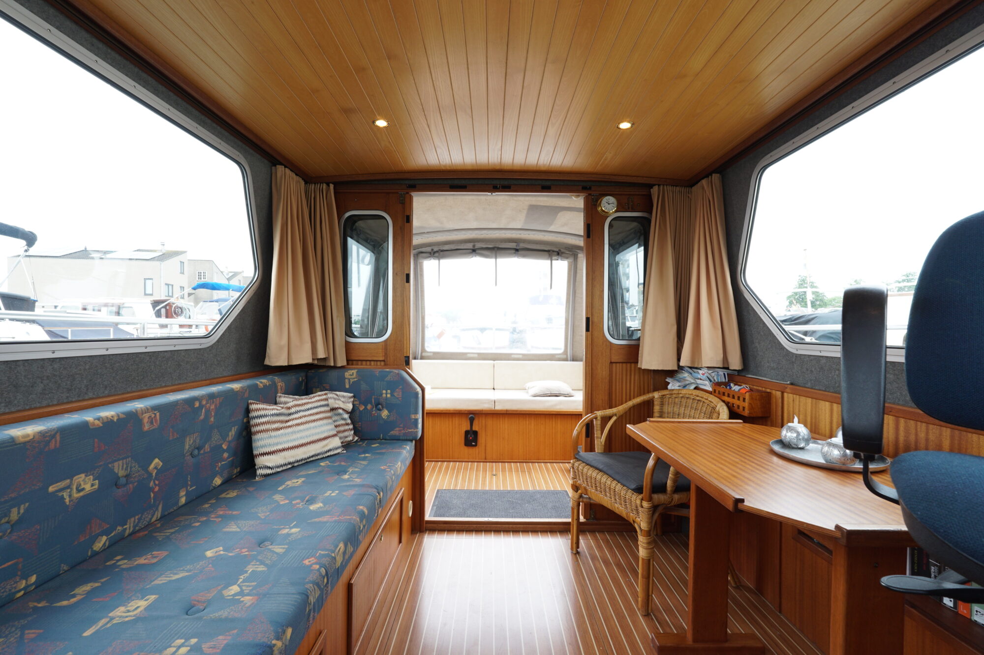 foto: 16 Bege Bege Kruiser 9.00 OK