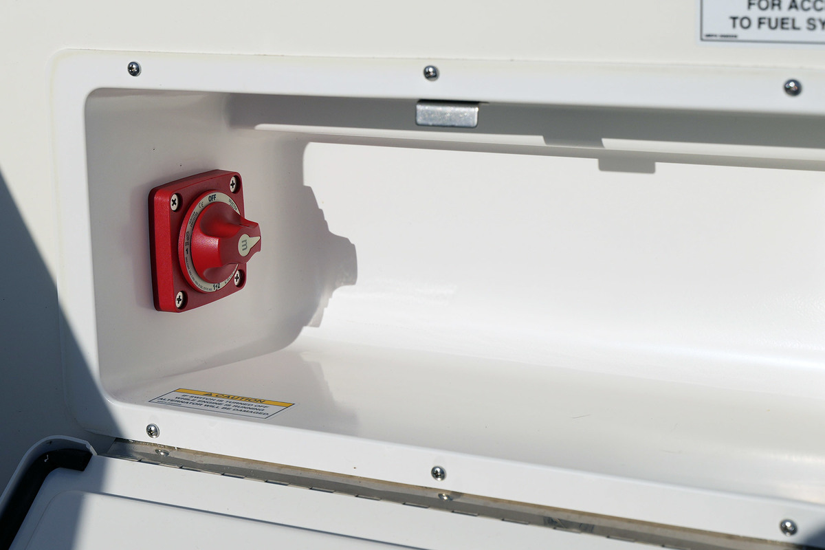 foto: 46 Sea Ray SPX 230 Outboard