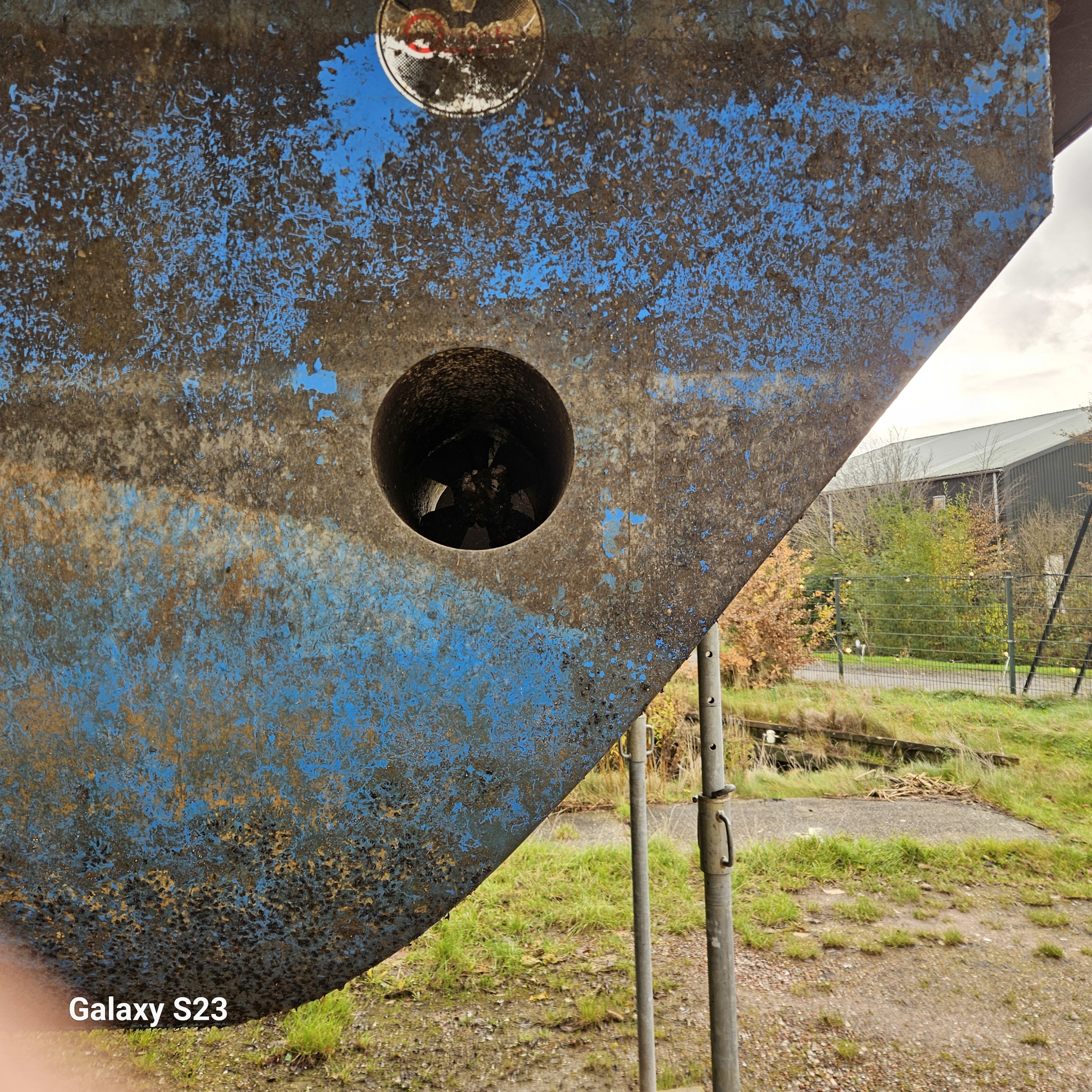 foto: 11 LST Boatin (onderstel) Houseboat