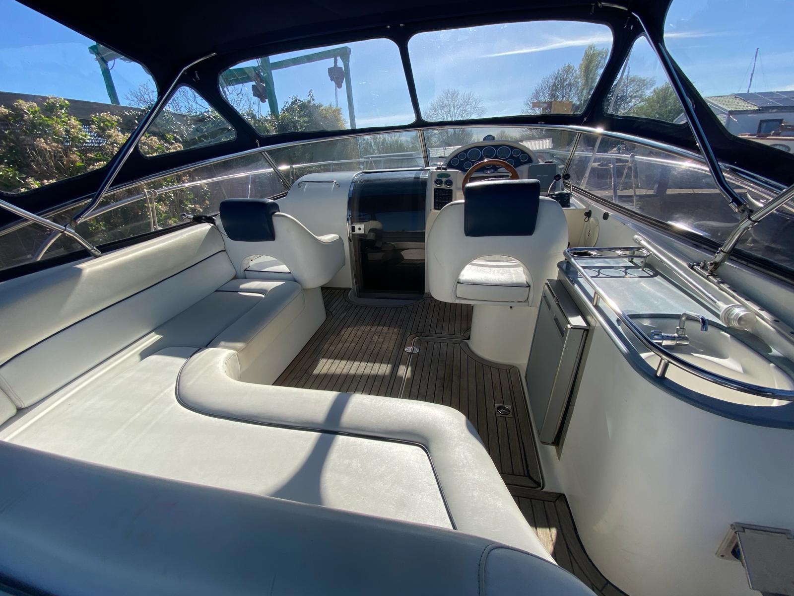 foto: 5 Bavaria 29 DC