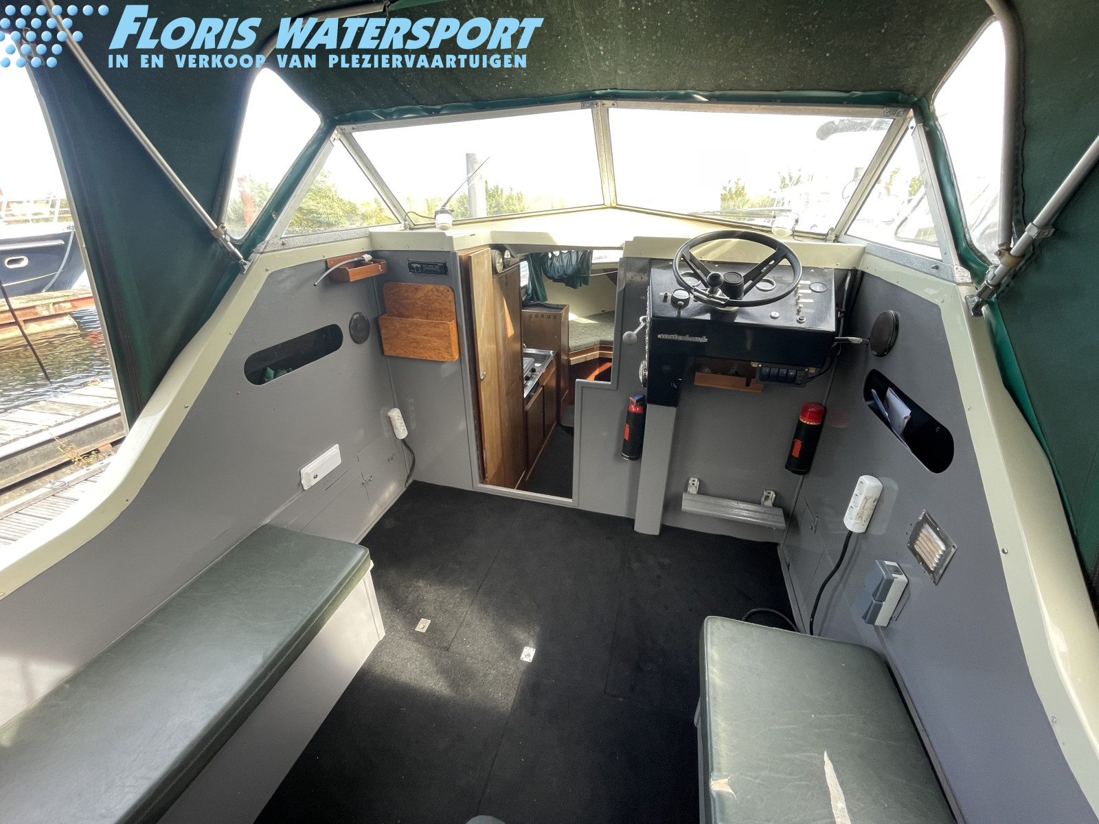 foto: 8 Waterland 750