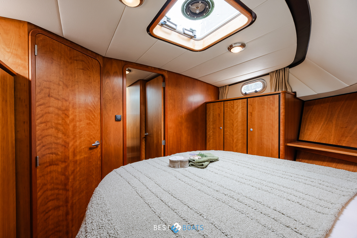 foto: 28 Linssen  Grand Sturdy 45.9 AC Twin