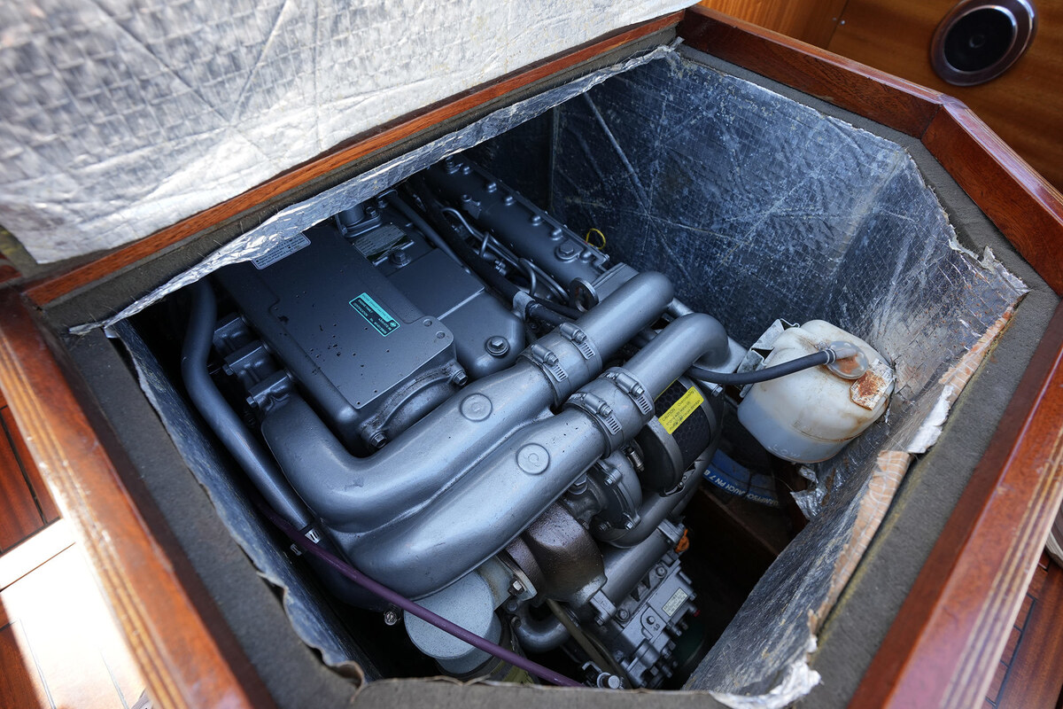 foto: 22 Rapsody 29 OC-F Oyster White Limited Edition