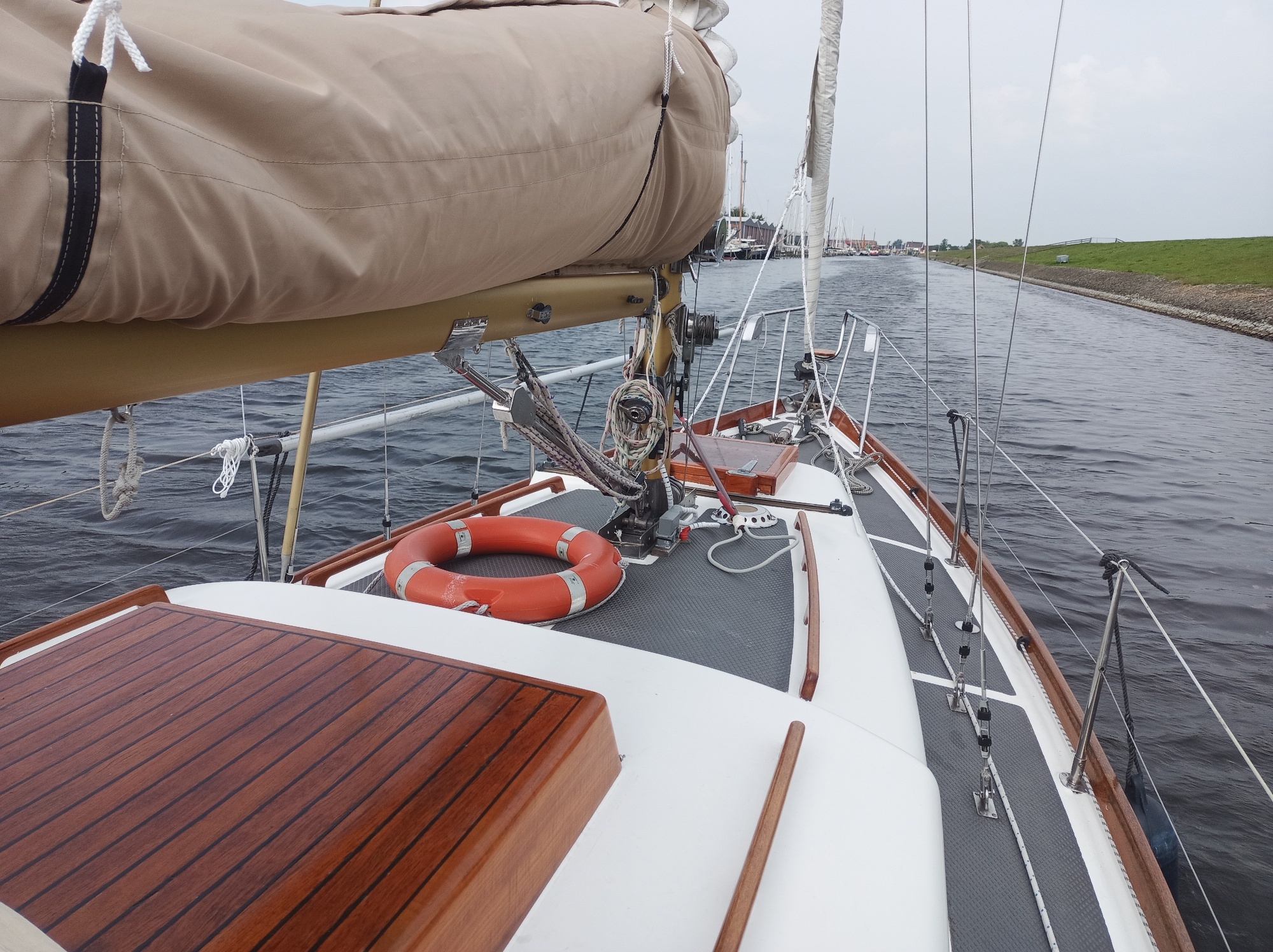 foto: 14 Delphin 66