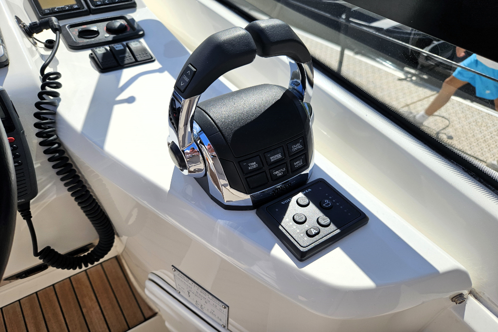 foto: 61 Bavaria 43 HT