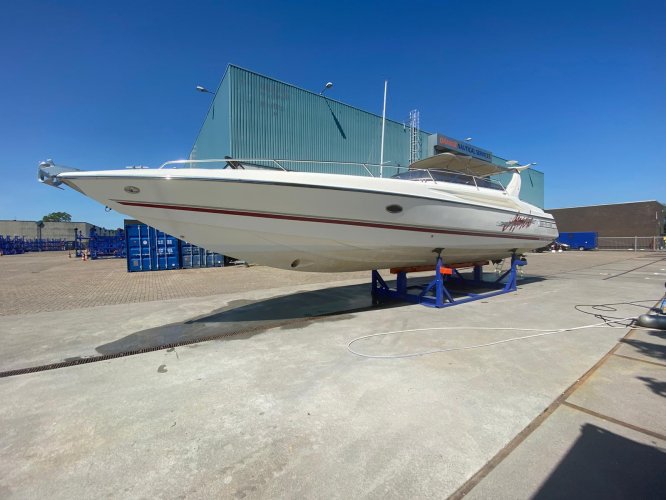 foto: 18 Sunseeker Apache 45