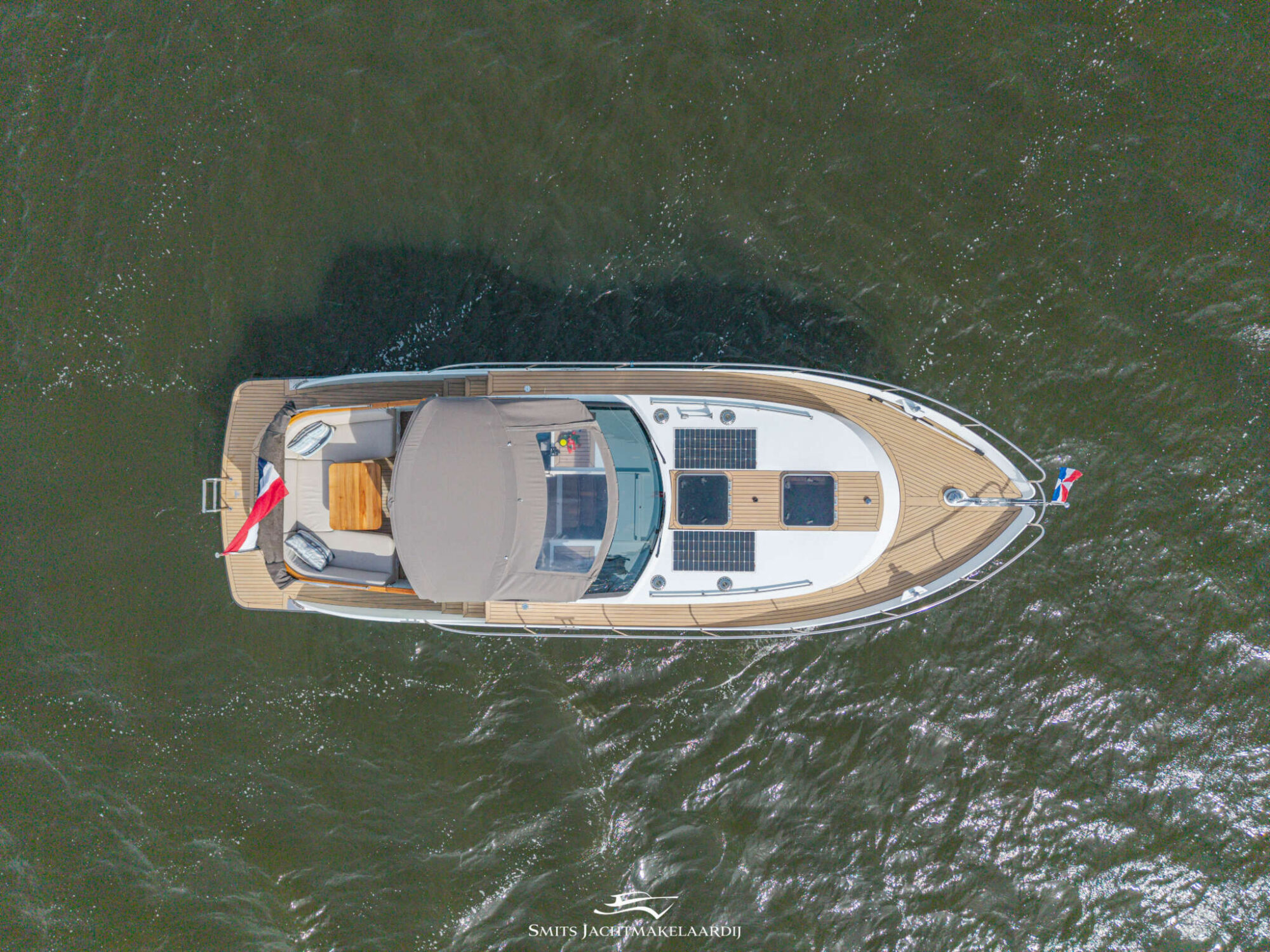 foto: 29 Crown yachts Crown Keyzer C107 Cabrio