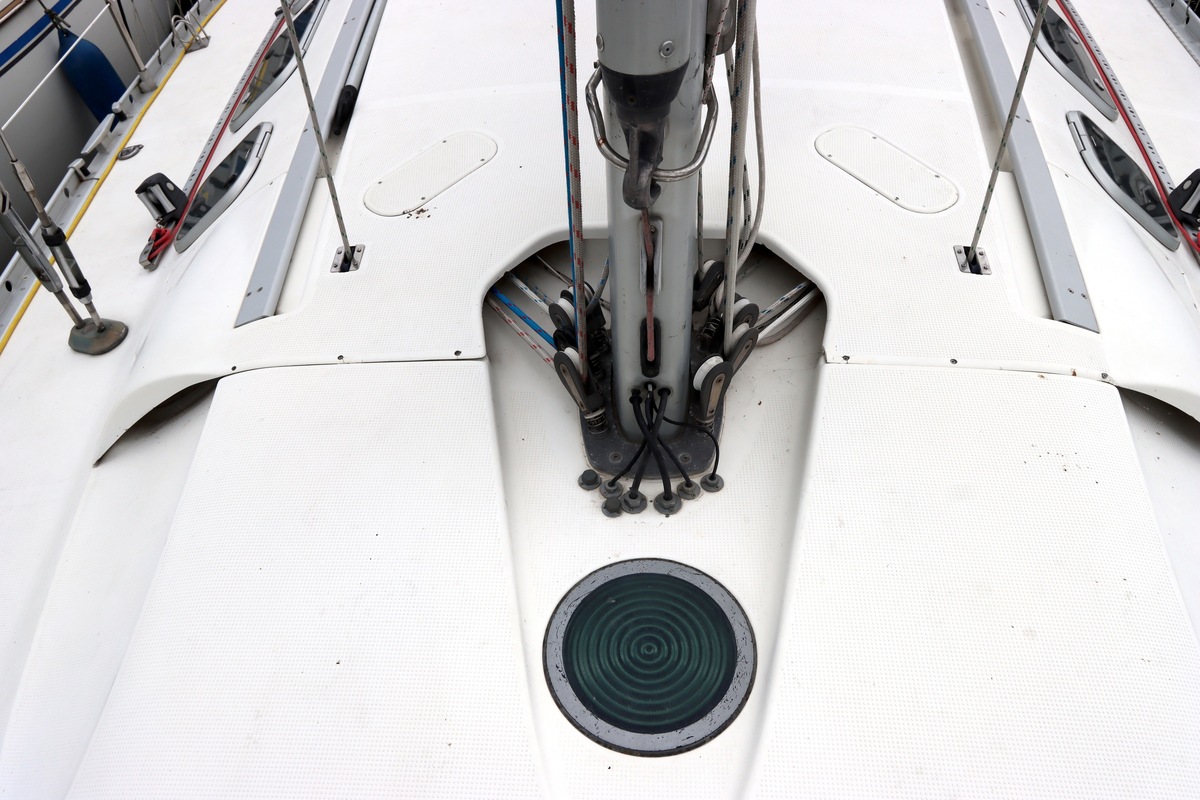 foto: 48 Beneteau  First 41S5