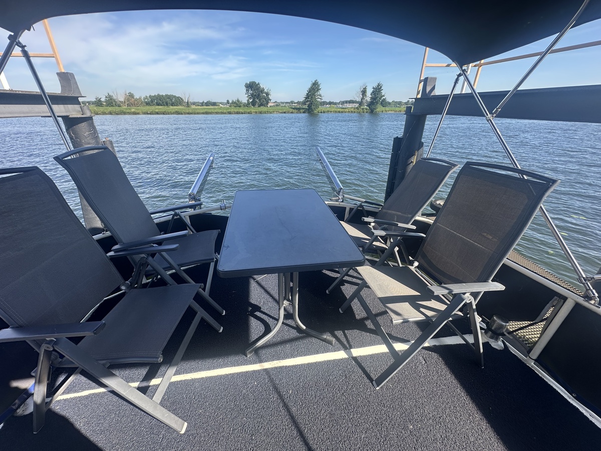 foto: 22 Oomen kruiser fly