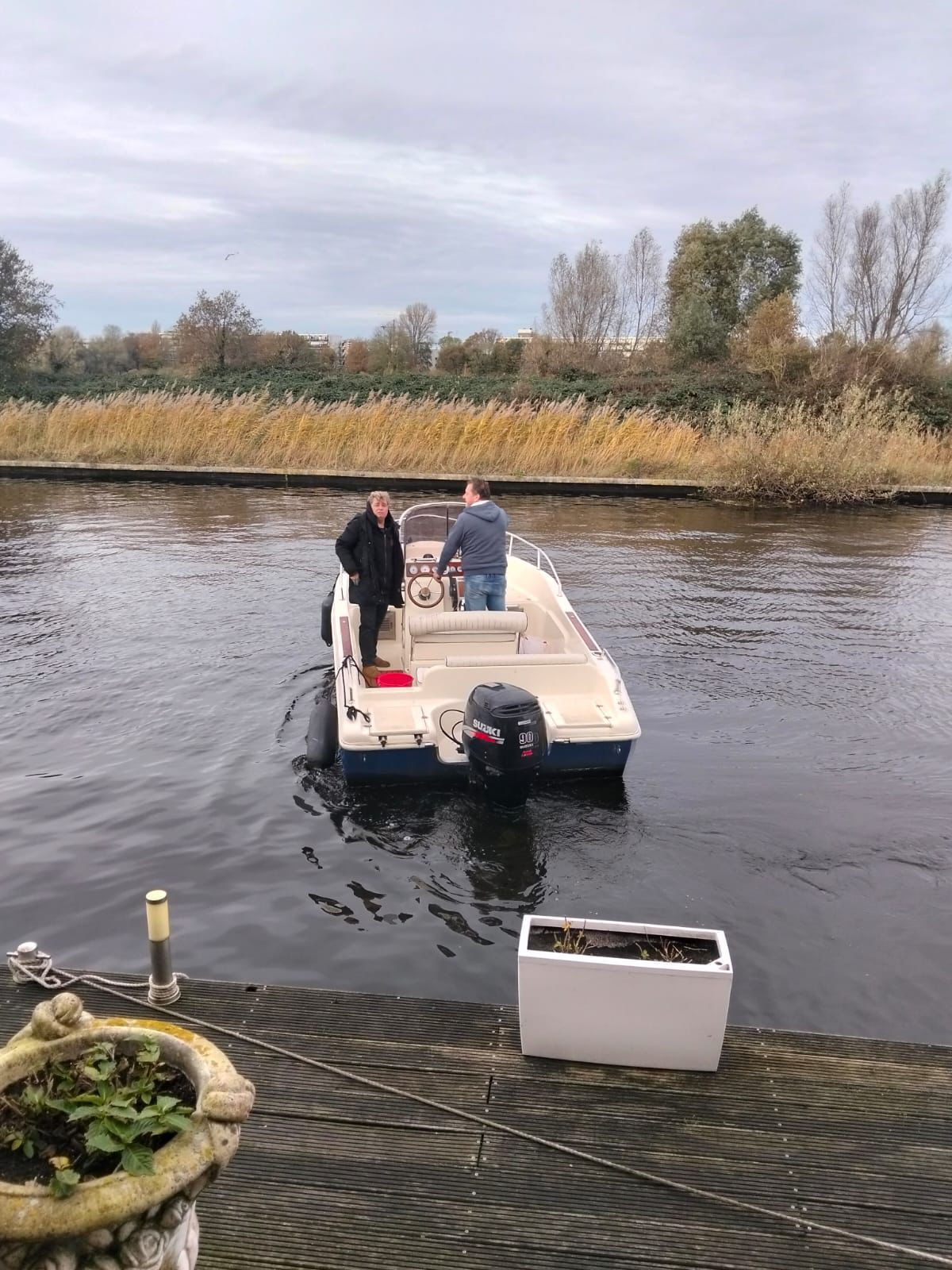 foto: 6 Rascala  futurama 600