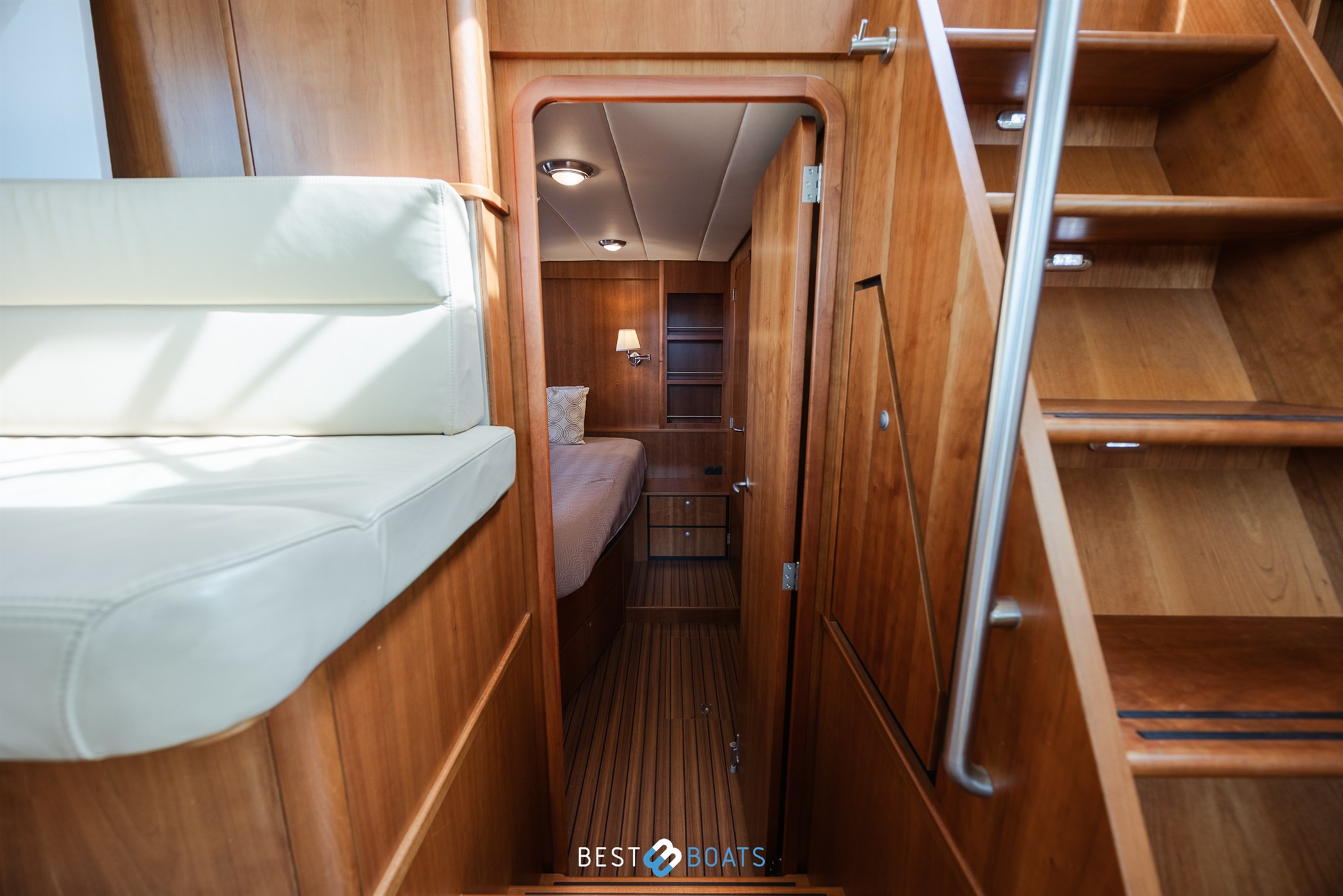 foto: 30 Linssen Grand Sturdy 43.9 AC