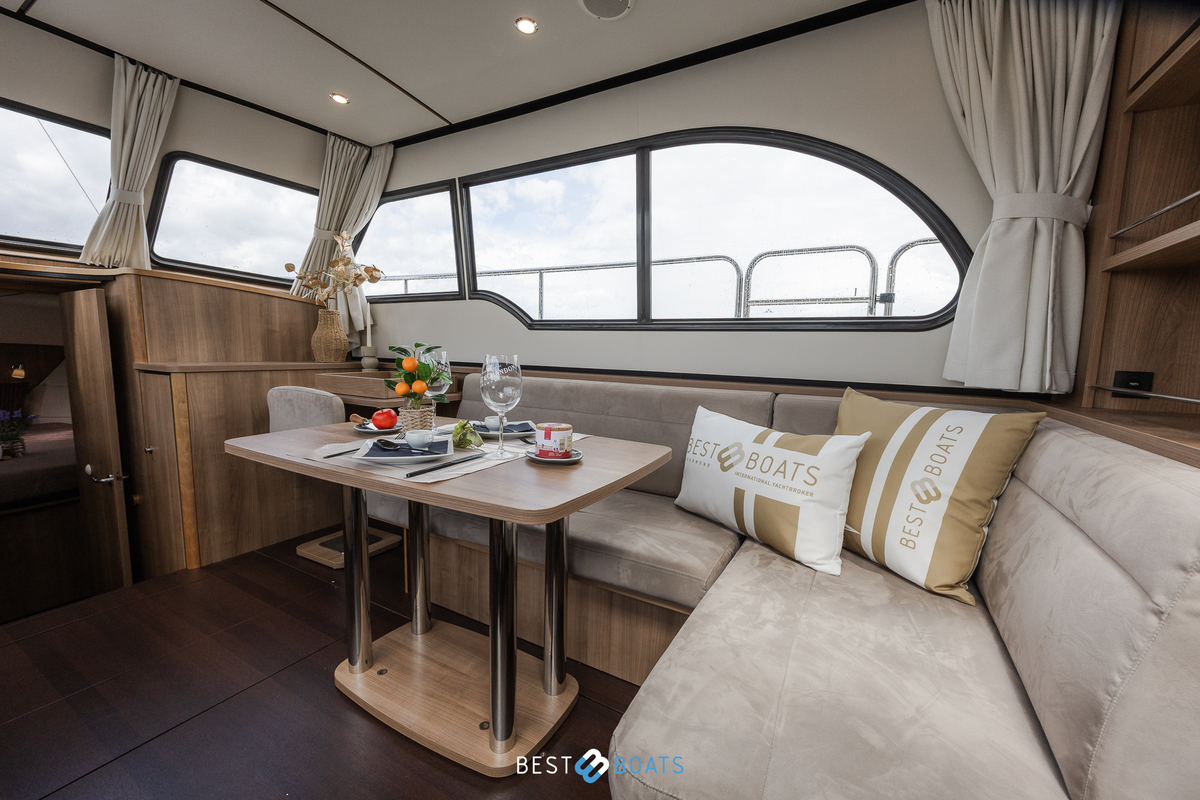 foto: 15 Linssen 35 SL AC