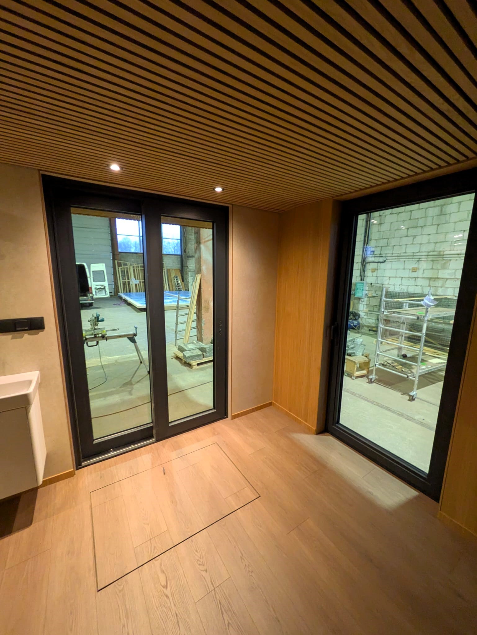 foto: 21 Surla 12 Houseboat Met (koop)ligplaats