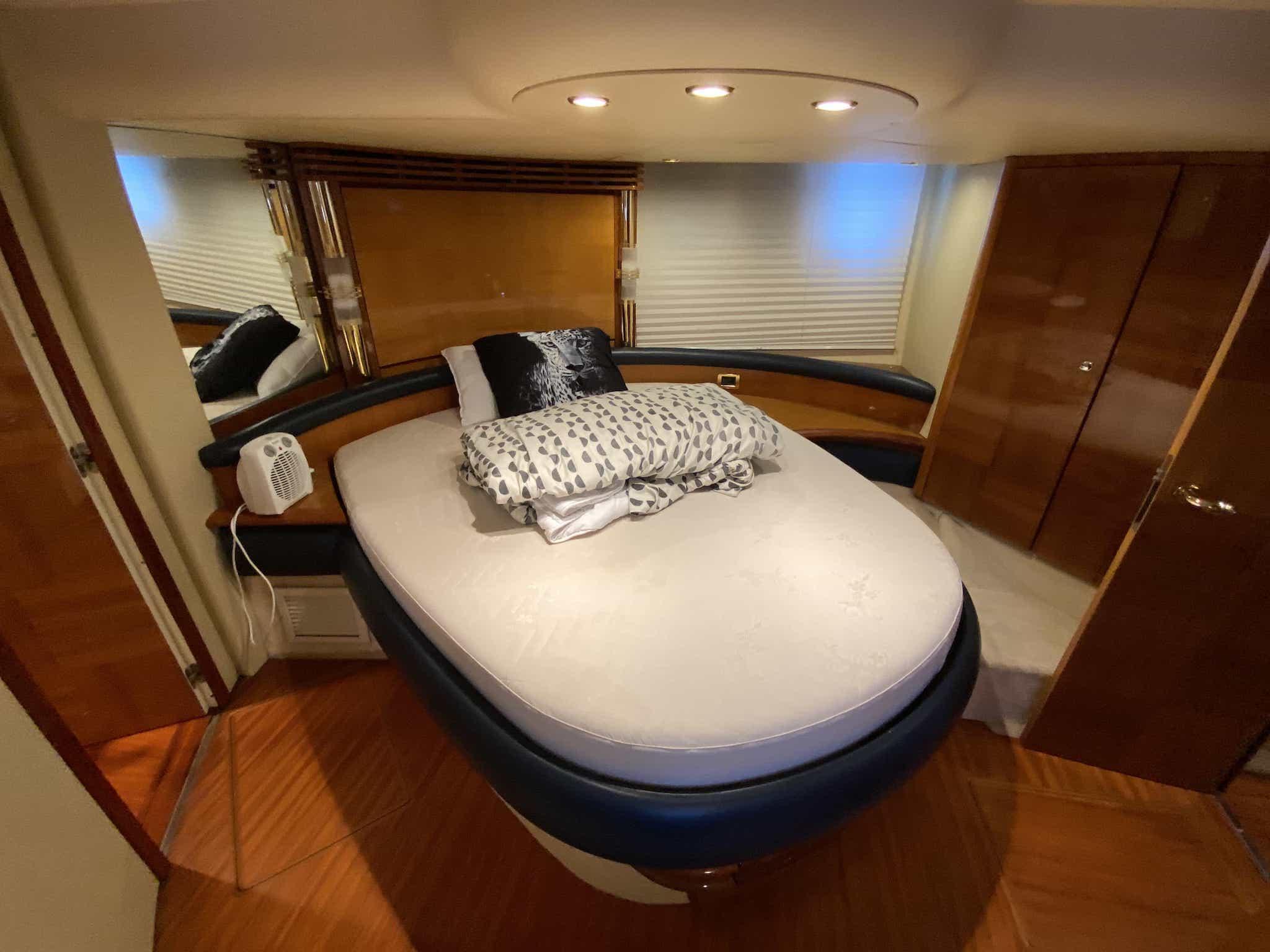 foto: 13 Azimut  55