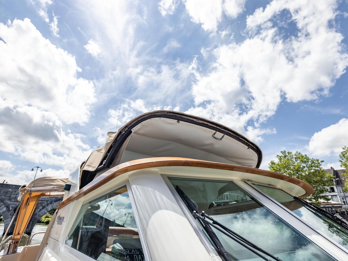 foto: 54 Linssen  Grand Sturdy 500 Variotop
