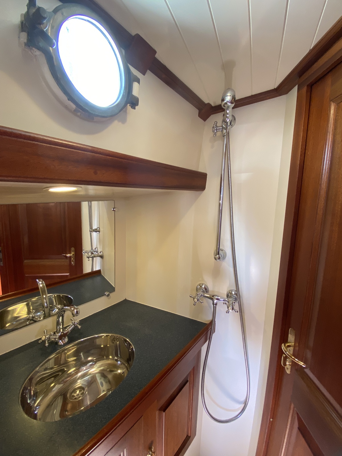 foto: 54 Puffin 42 Alu