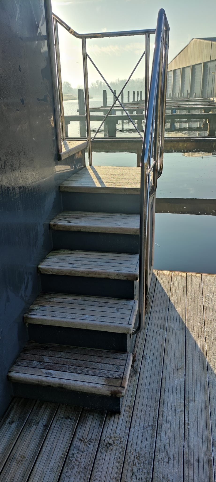 foto: 16 Campi 400 Per Direct Irnsum Ligplaats (Houseboat)