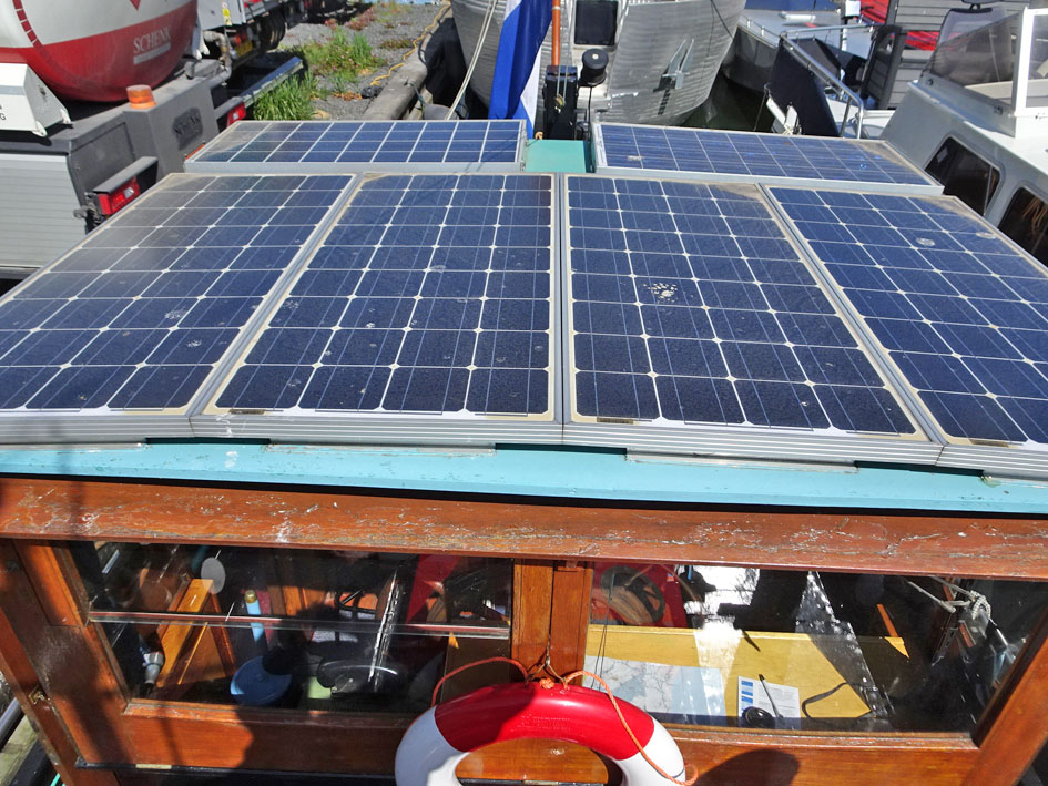 foto: 18 Amsterdammer Sleepboot 15.16