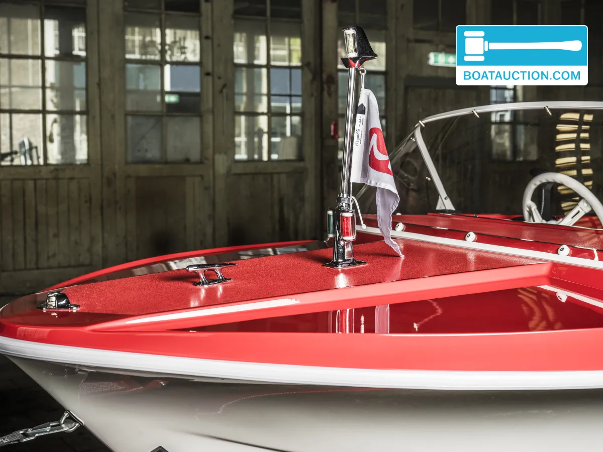 foto: 16 Antaris Seventy5 (op voorraad) snel varend  *Aanbieding