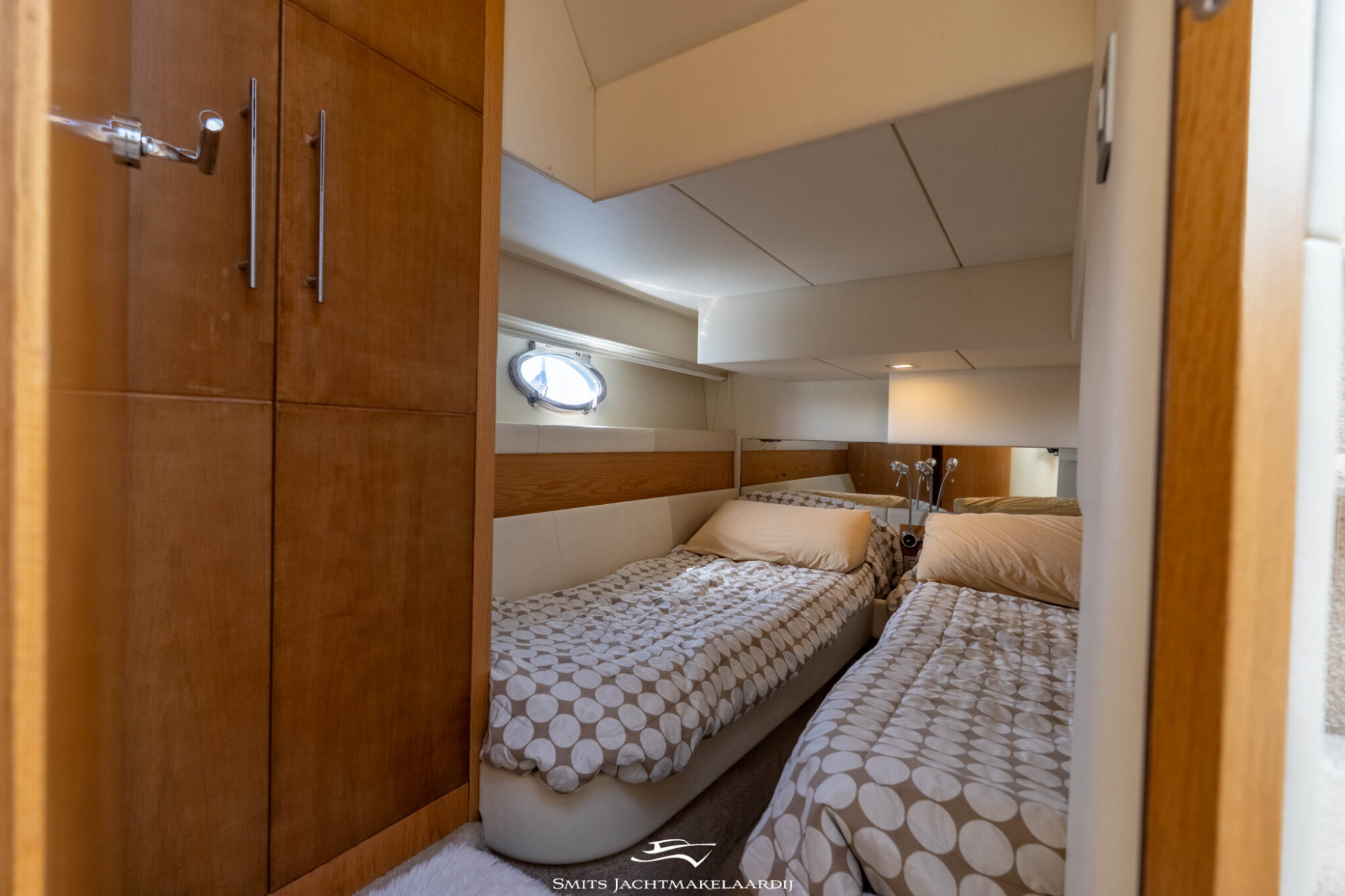 foto: 77 Rodman Rodman 44 Muse IPS